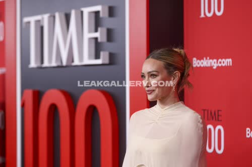 Hilaryduff Exclusive Leaked Nude OnlyFans #12075378