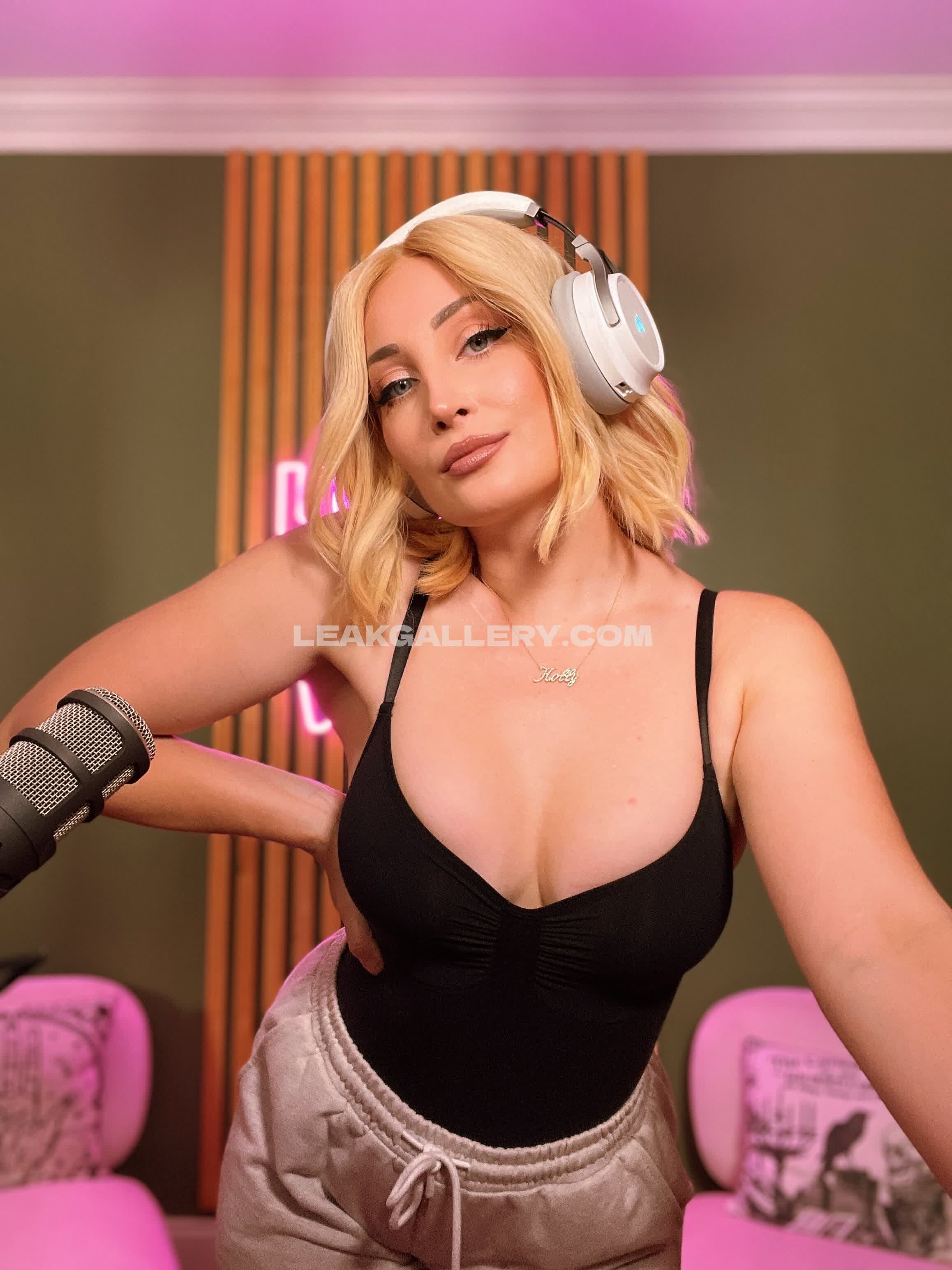 Hollytwolf Exclusieve gelekte naaktcontent van OnlyFans #8333125