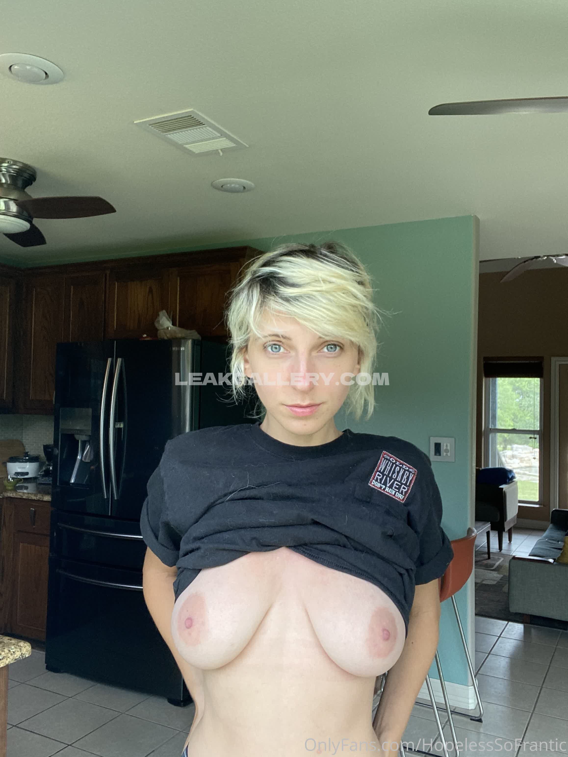 Hopelesssofrantic Exclusive Leaked Nude OnlyFans #8300324