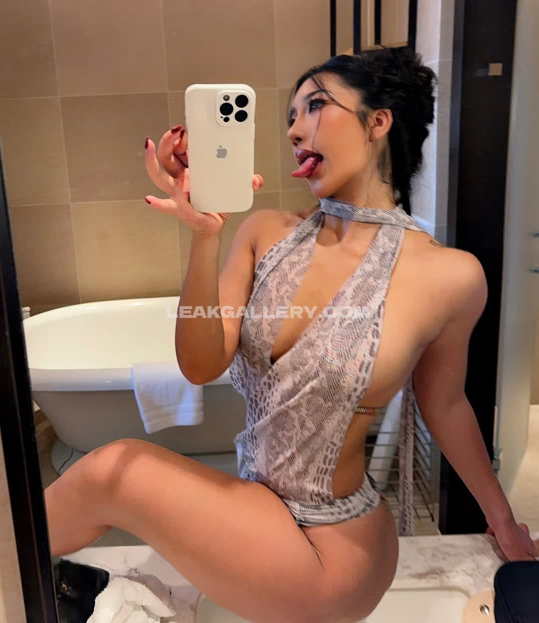 Hypothxxcajal Exclusive Leaked Nude OnlyFans #7855054