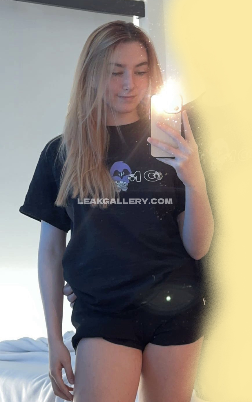 Itslidyuh Exclusive Leaked Nude OnlyFans #7984626