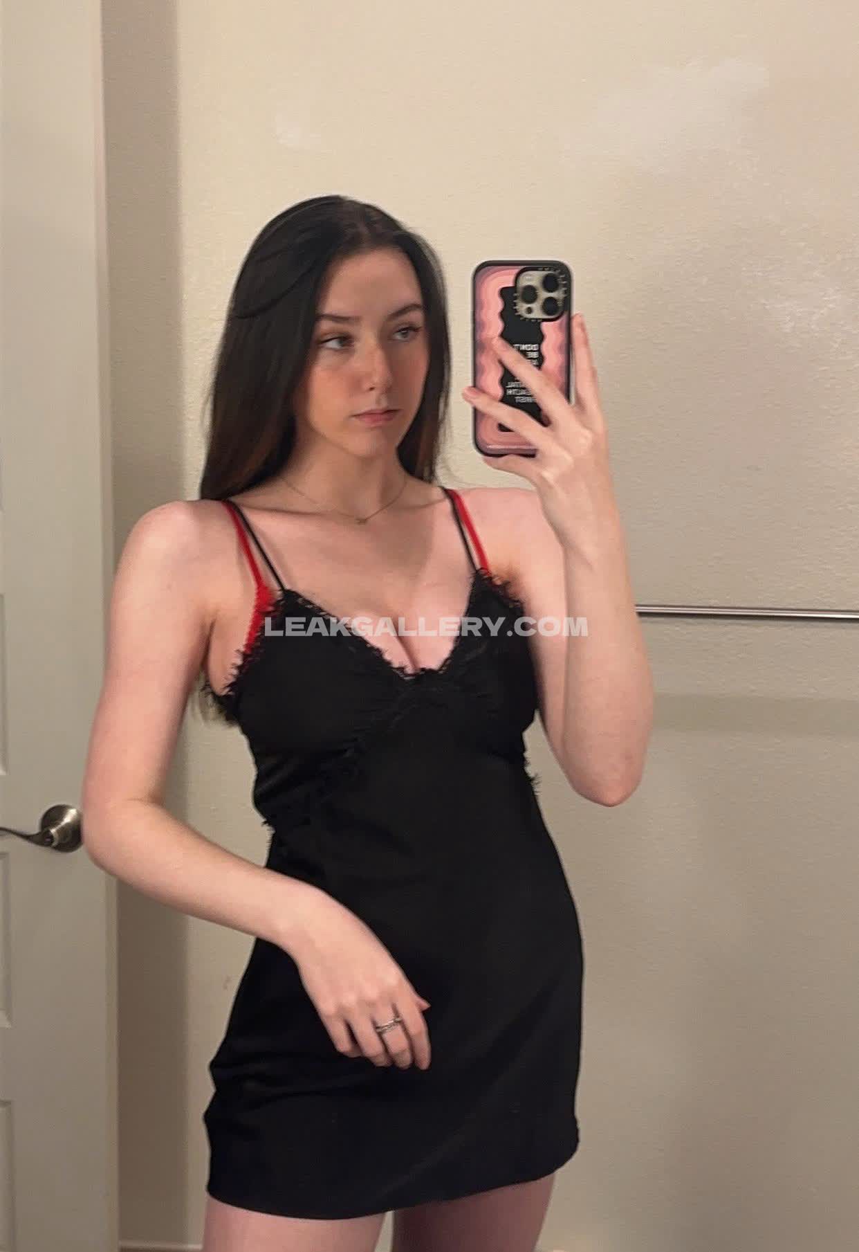Itslidyuh Exclusive Leaked Nude OnlyFans #7979236