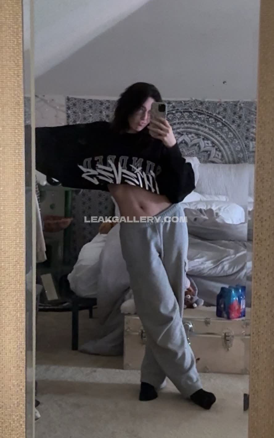 Itslidyuh Exclusive Leaked Nude OnlyFans #7978666