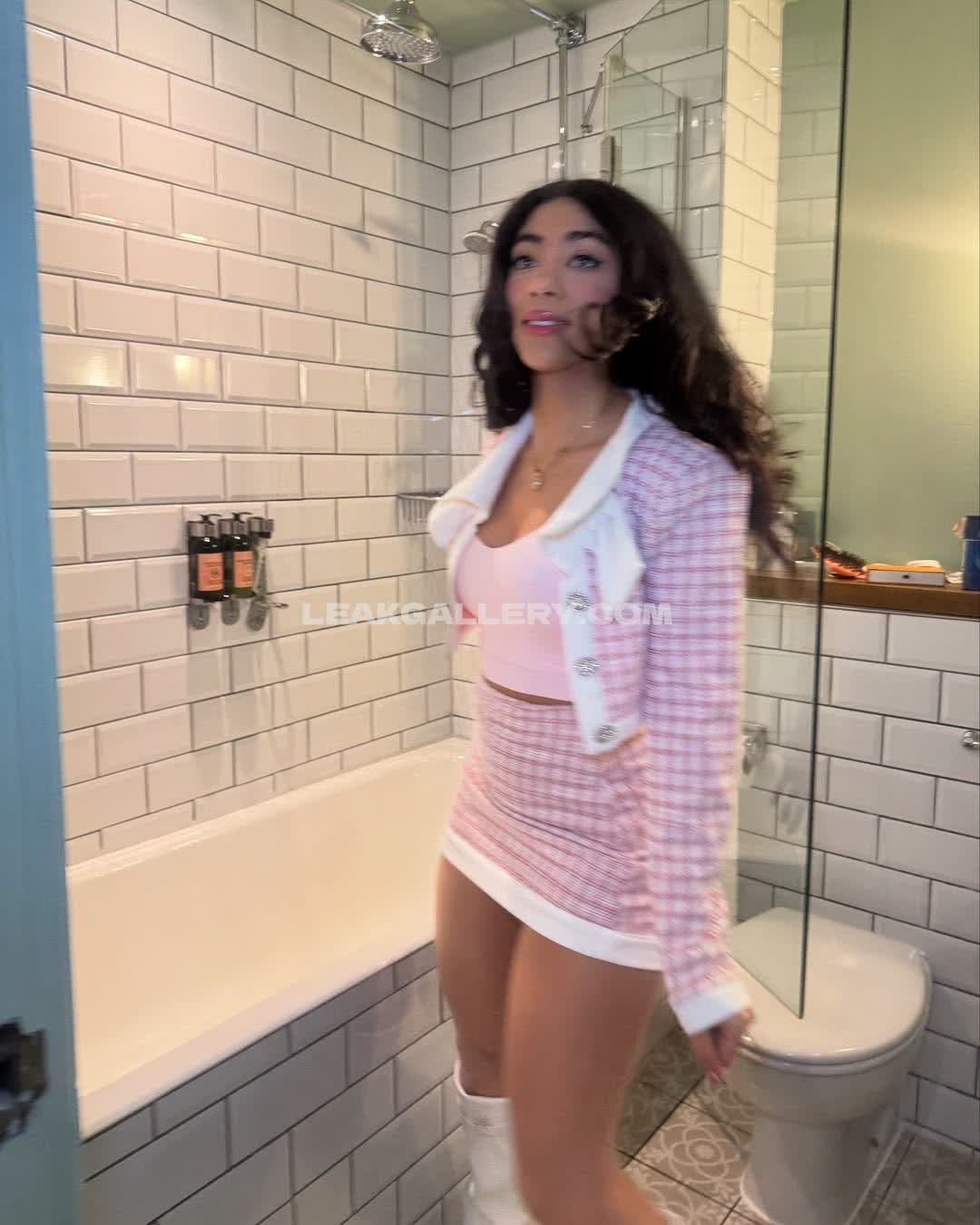 Itssunpi Exclusieve gelekte naaktcontent van OnlyFans #7790220