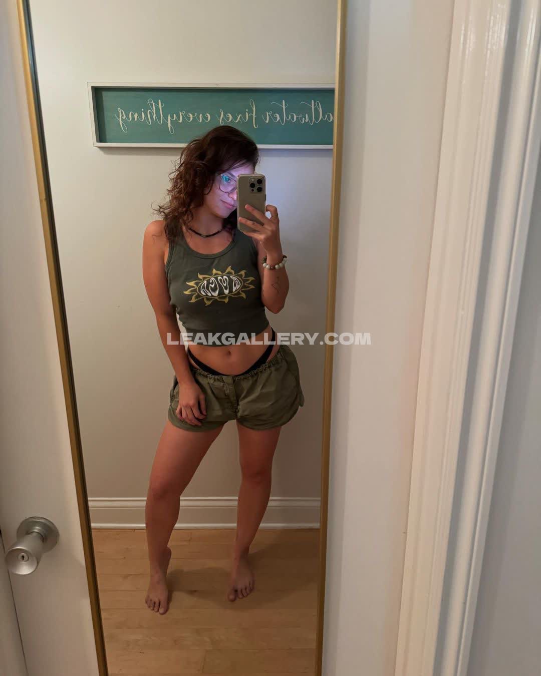 Jadebug98 OnlyFans Nudi in Esclusiva Trapela #4214099