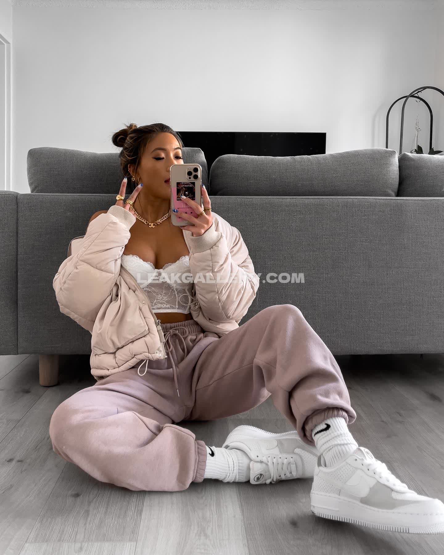 Jennifer__chong Exclusive Leaked Nude OnlyFans #7023620