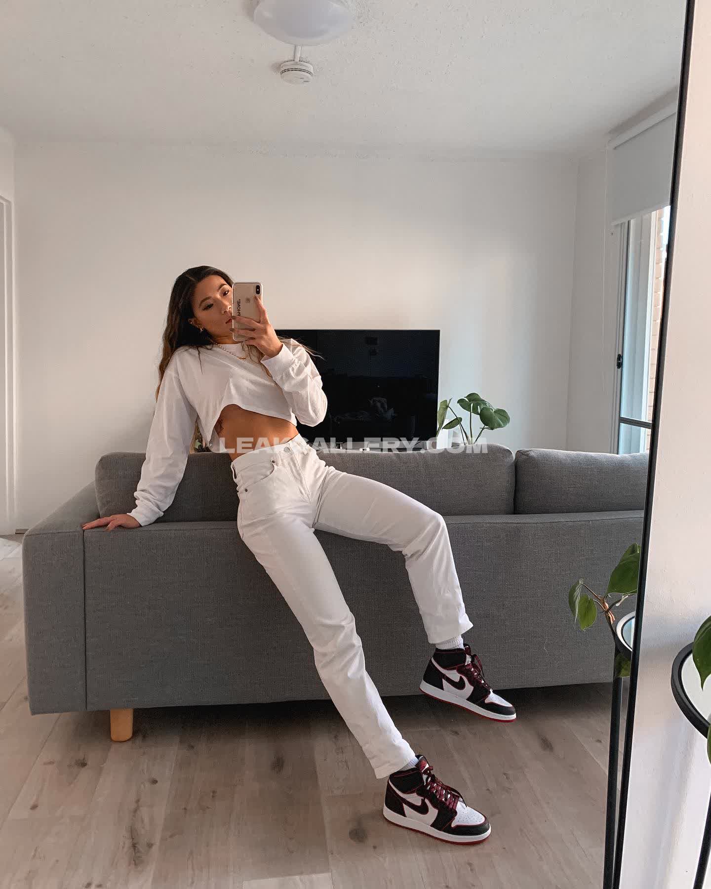 Jennifer__chong Exclusive Leaked Nude OnlyFans #7023264