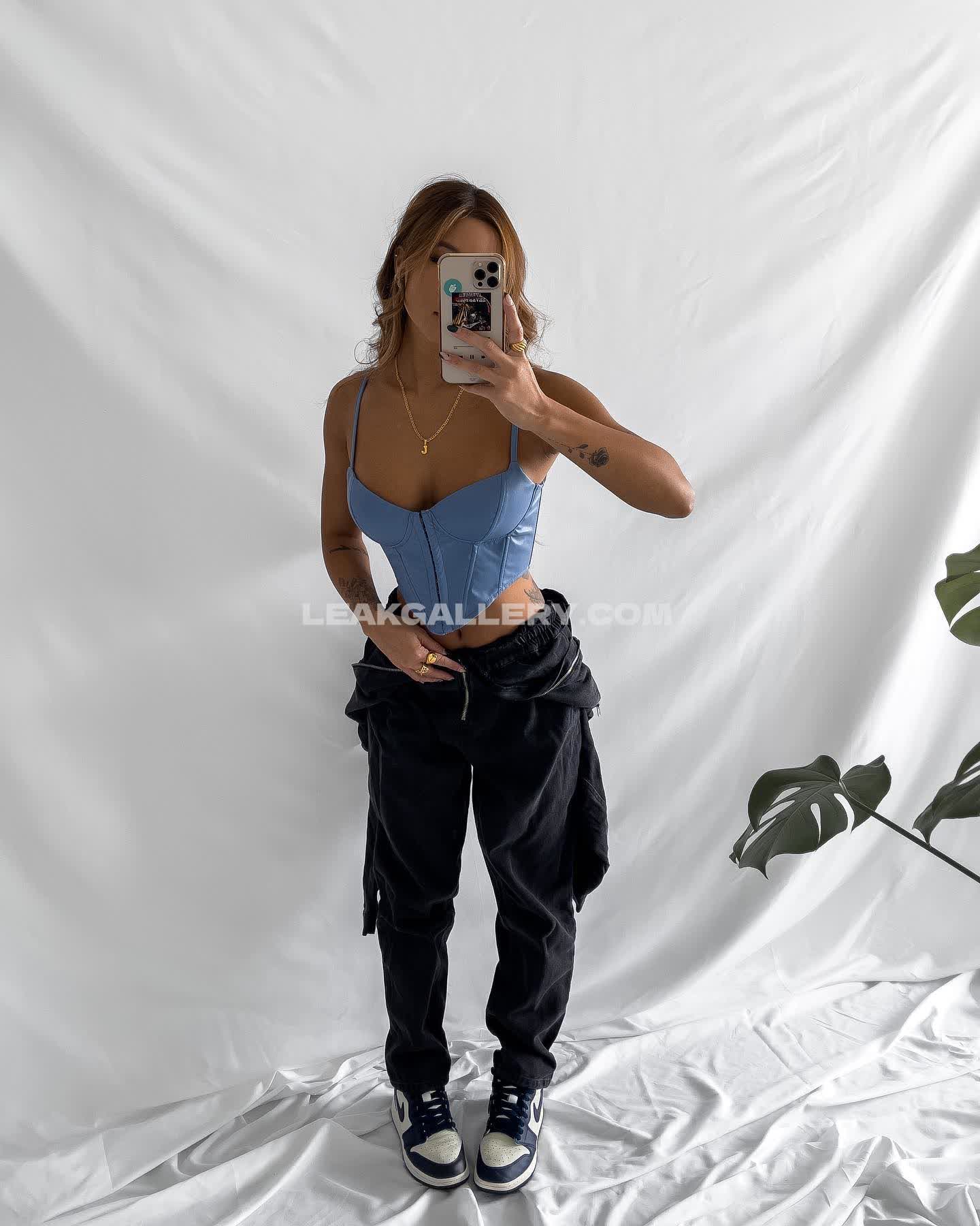 Jennifer__chong Exclusive Leaked Nude OnlyFans #7023938