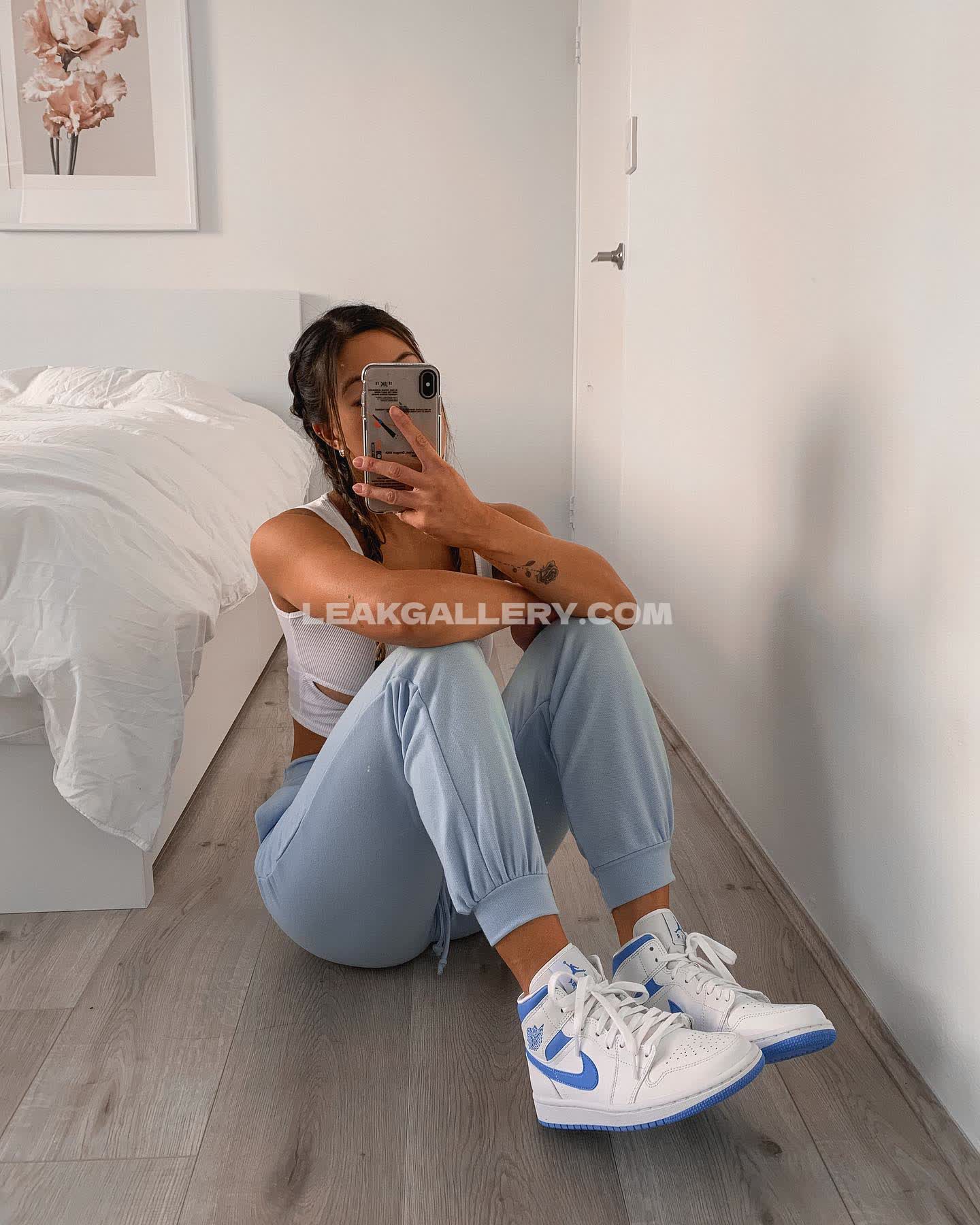 Jennifer__chong Exclusive Leaked Nude OnlyFans #7023084