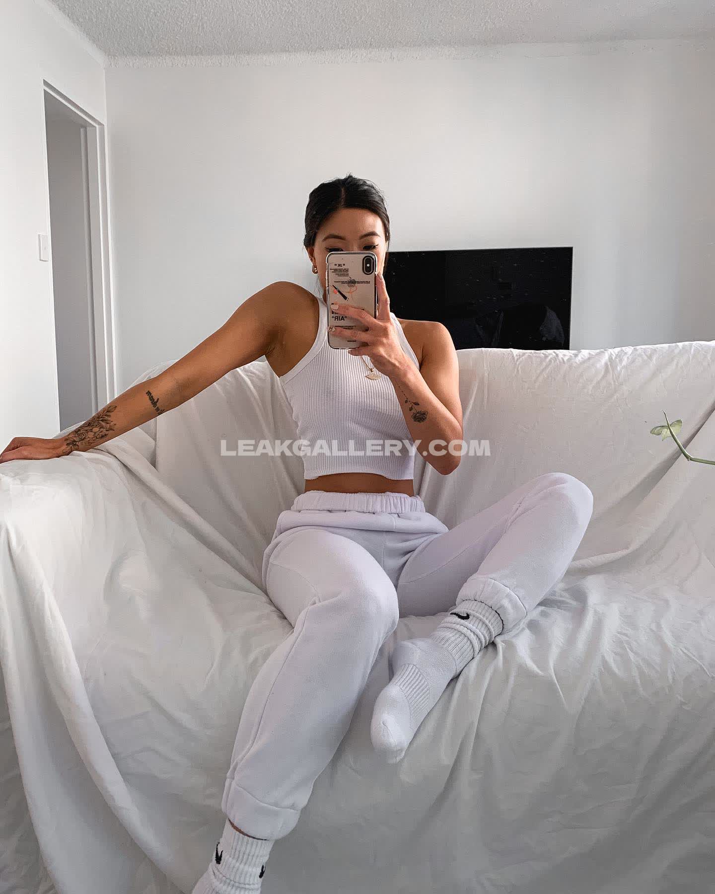 Jennifer__chong Exclusive Leaked Nude OnlyFans #7023056