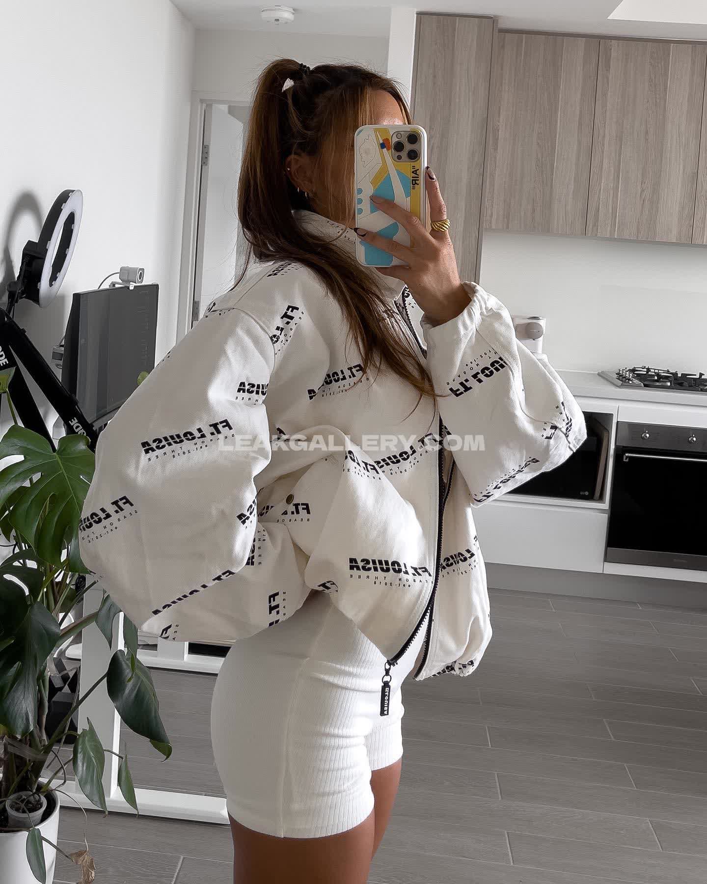 Jennifer__chong Exclusive Leaked Nude OnlyFans #7023827