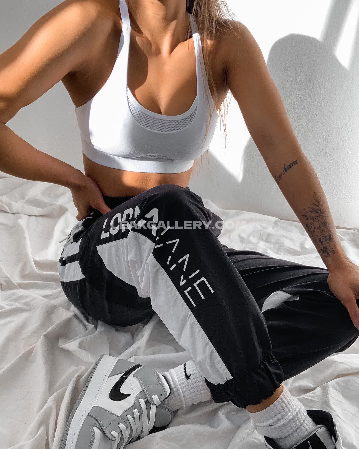 Jennifer__chong Exclusive Leaked Nude OnlyFans #7023205