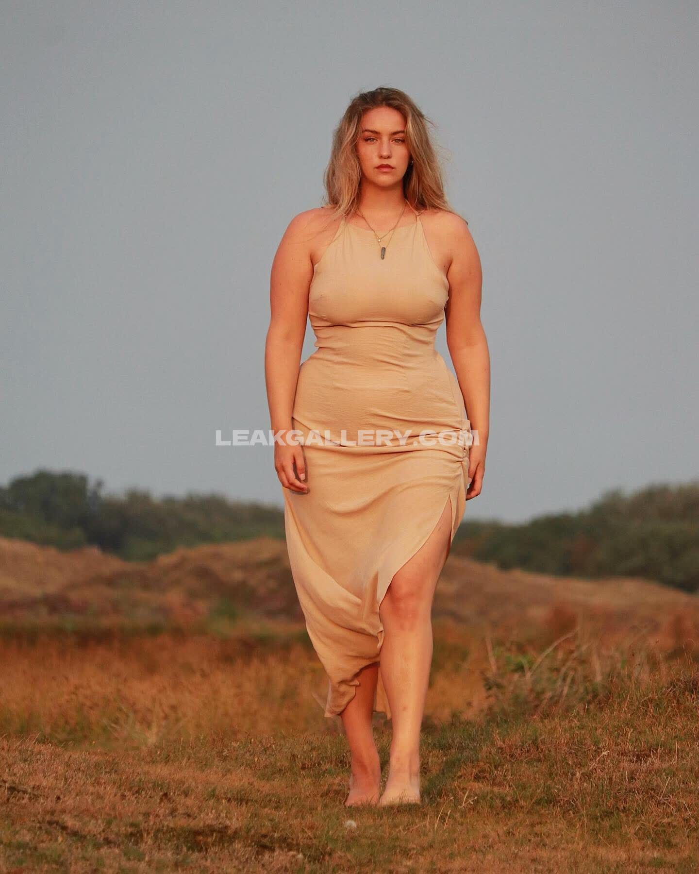 Joannvdherik Exclusive Leaked Nude OnlyFans #4114994