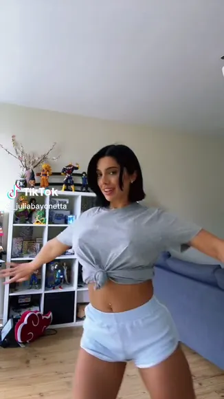 juliabayonetta video thumbnail