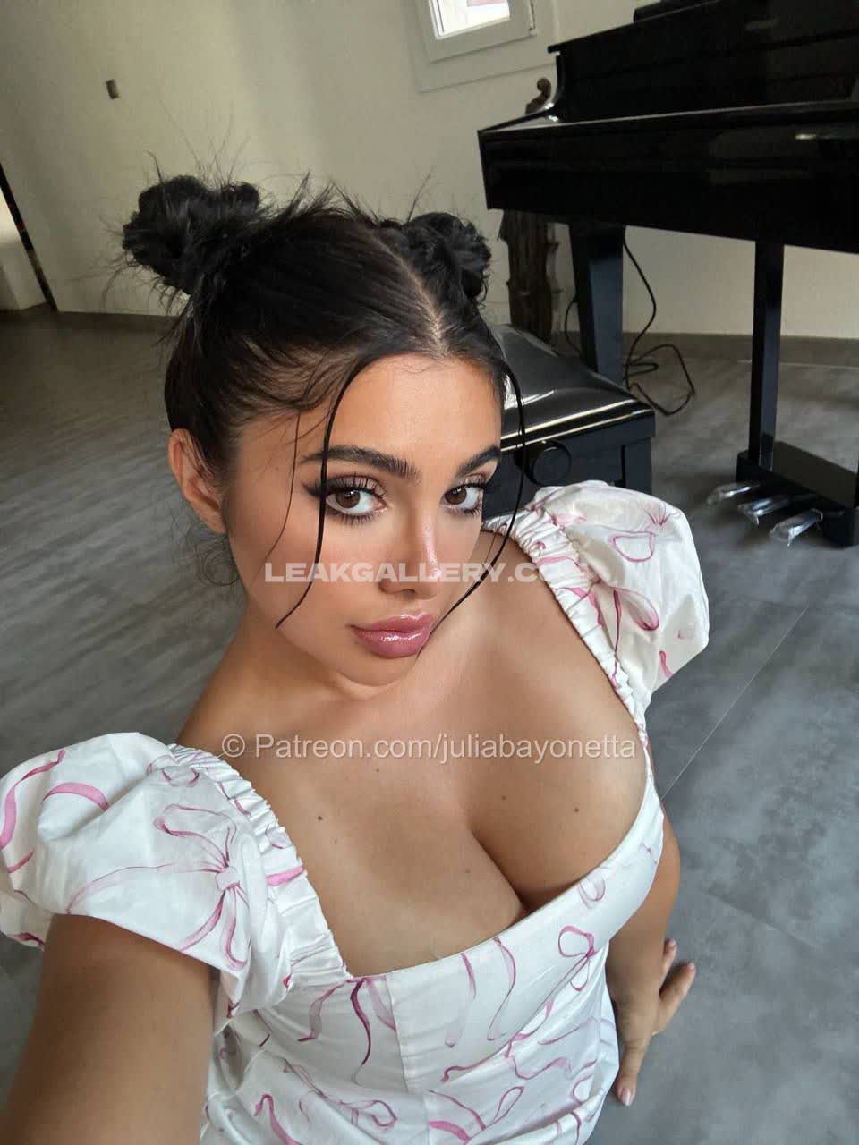 Juliabayonetta / Bayonetta Exklusiv geleakte Nacktbilder von OnlyFans #3017950