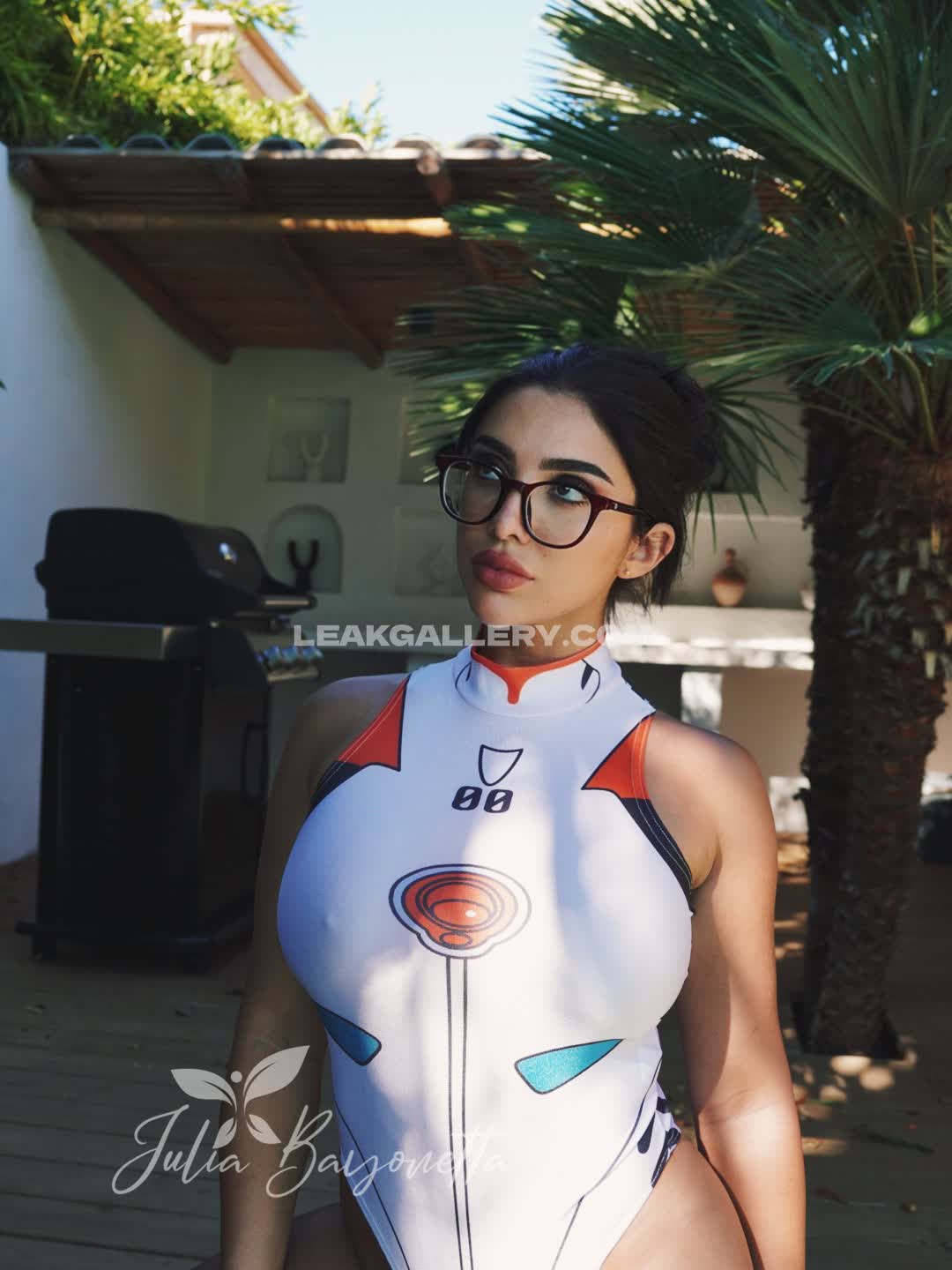 Juliabayonetta / Bayonetta Exclusiva filtración de OnlyFans desnuda #6868388