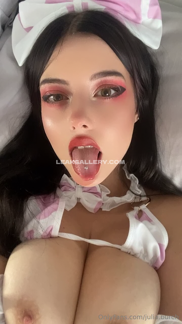 Juliaburch / juliaaburch Exclusive Leaked Nude OnlyFans #4292578