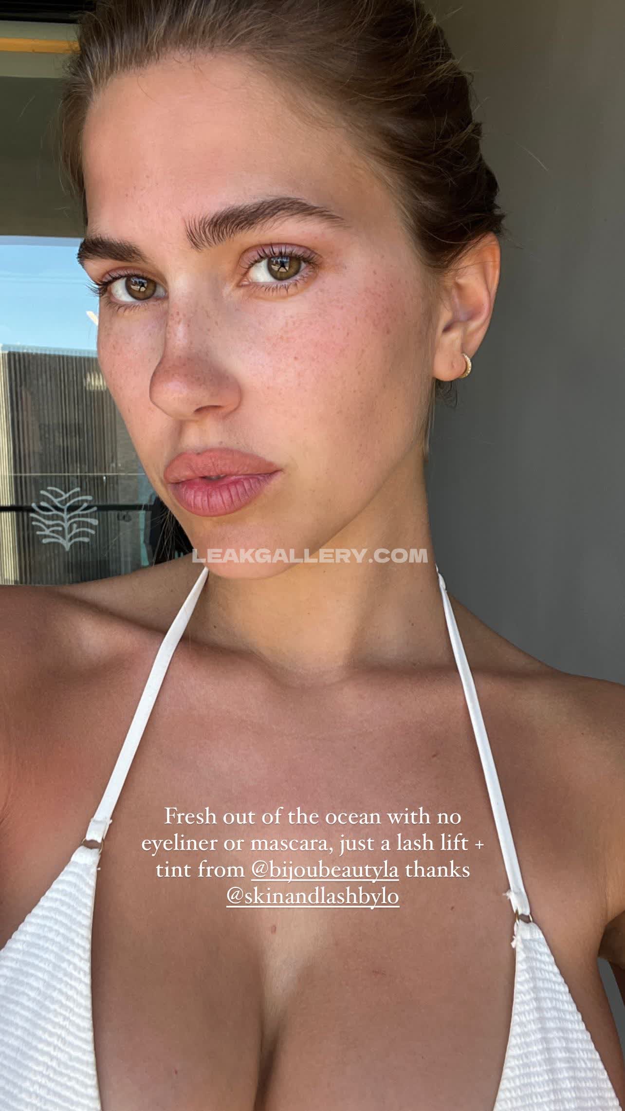 Karajewelll Exclusive Leaked Nude OnlyFans #3847237
