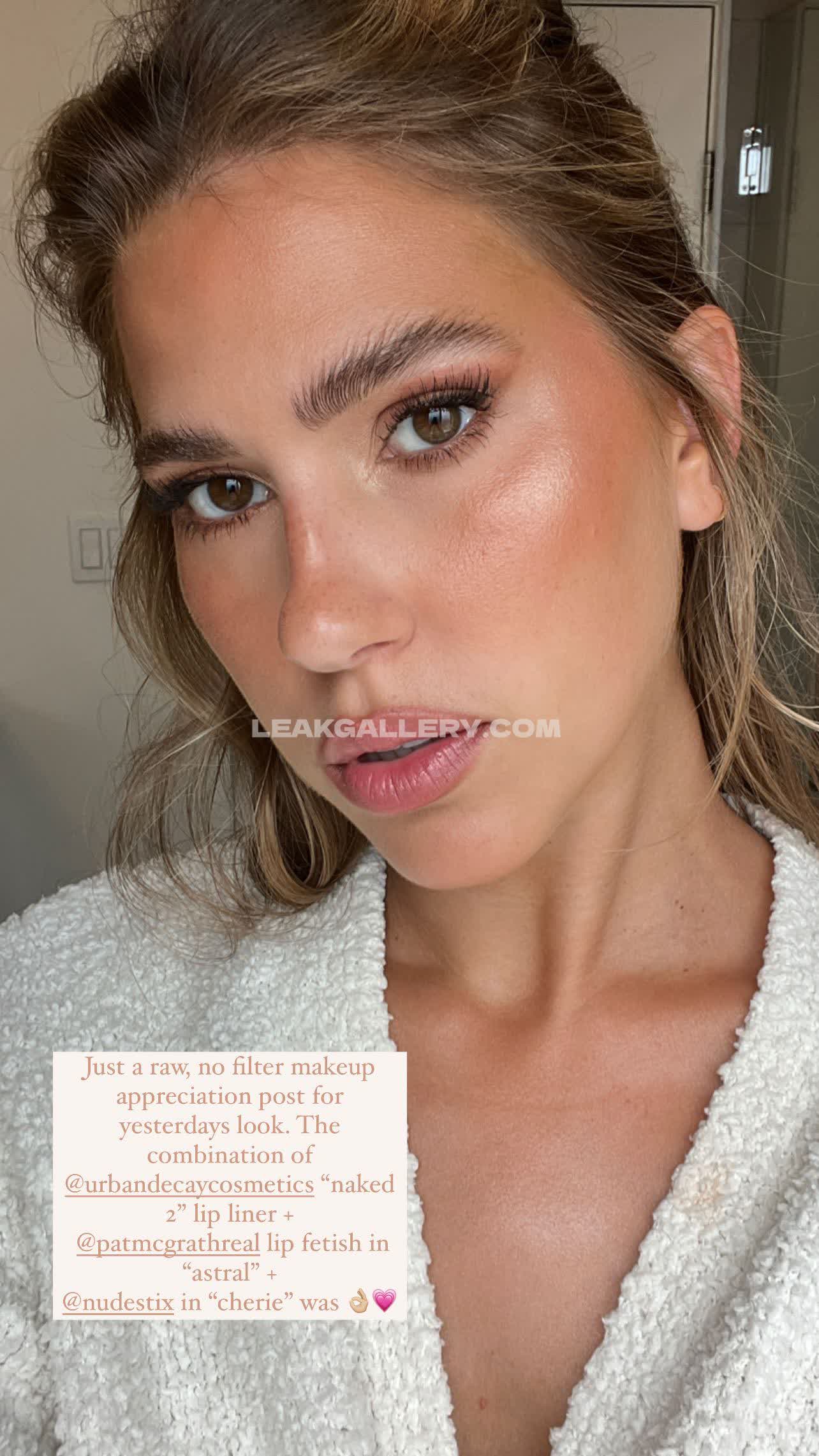 Karajewelll Exclusive Leaked Nude OnlyFans #3829619