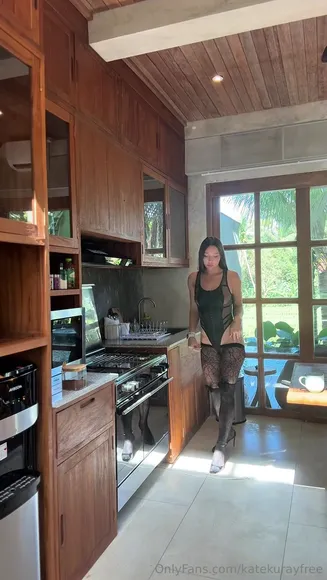 katekuray video thumbnail