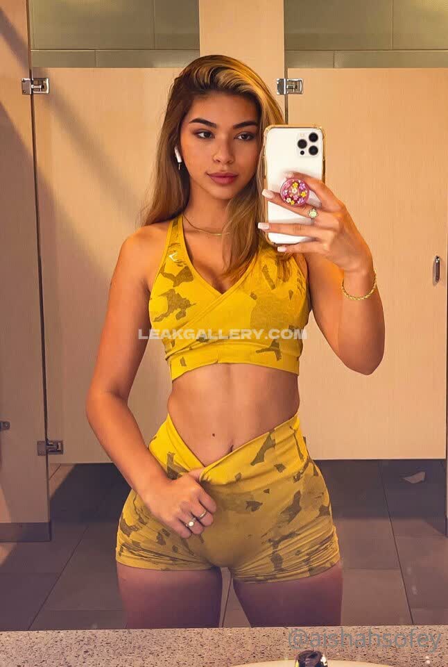 Kawaiisofey Exclusive Leaked Nude OnlyFans #5798450