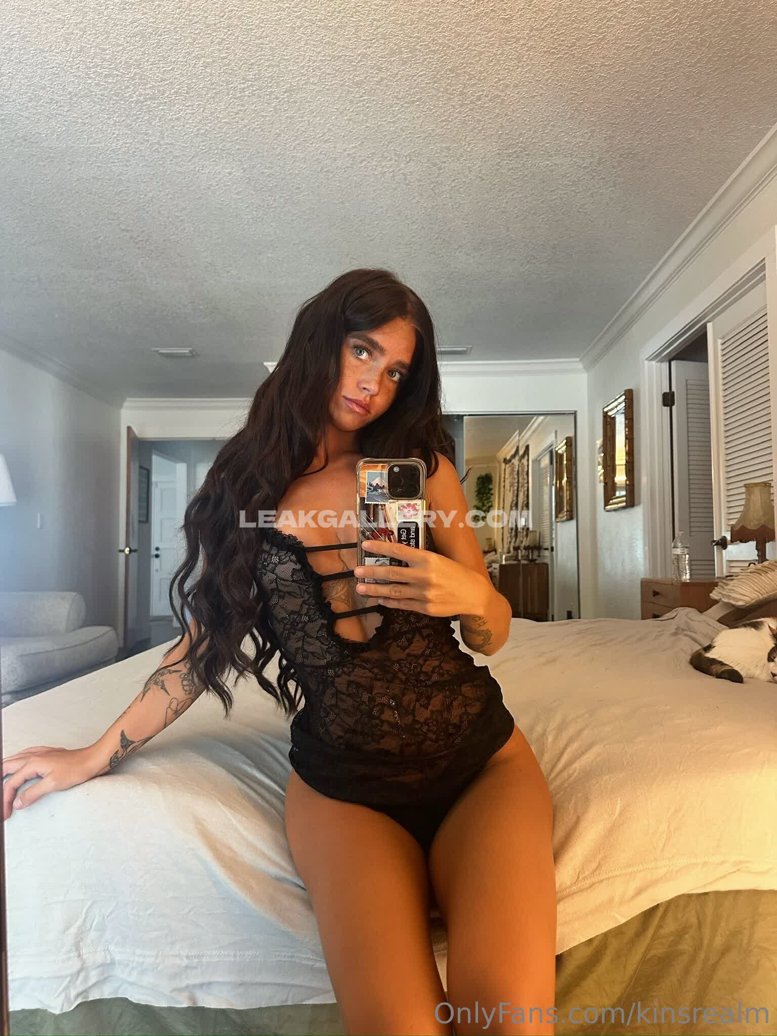 Kinsrealm Exclusive Leaked Nude OnlyFans #7658368