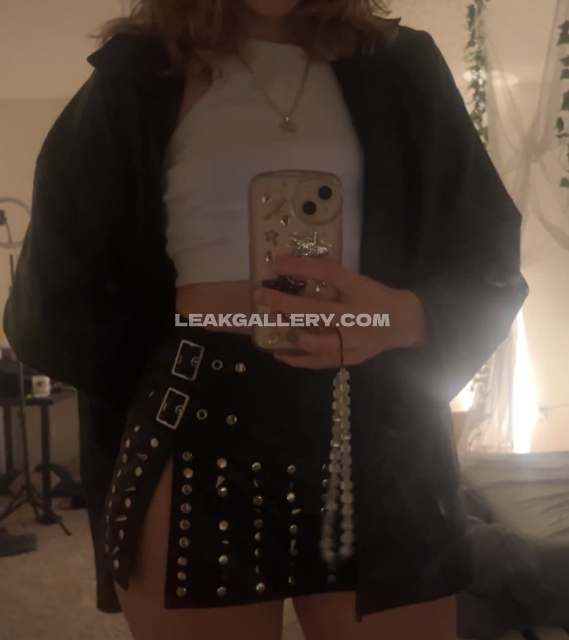 Kinzi Exclusive Leaked Nude OnlyFans #7517217