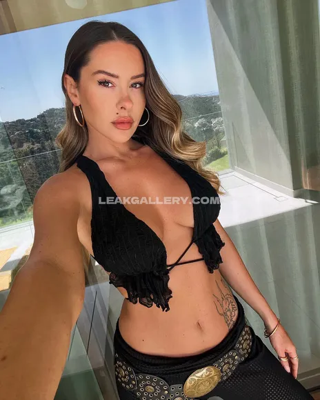 Laceymontgomery1 Exclusive Leaked Nude OnlyFans #3951335