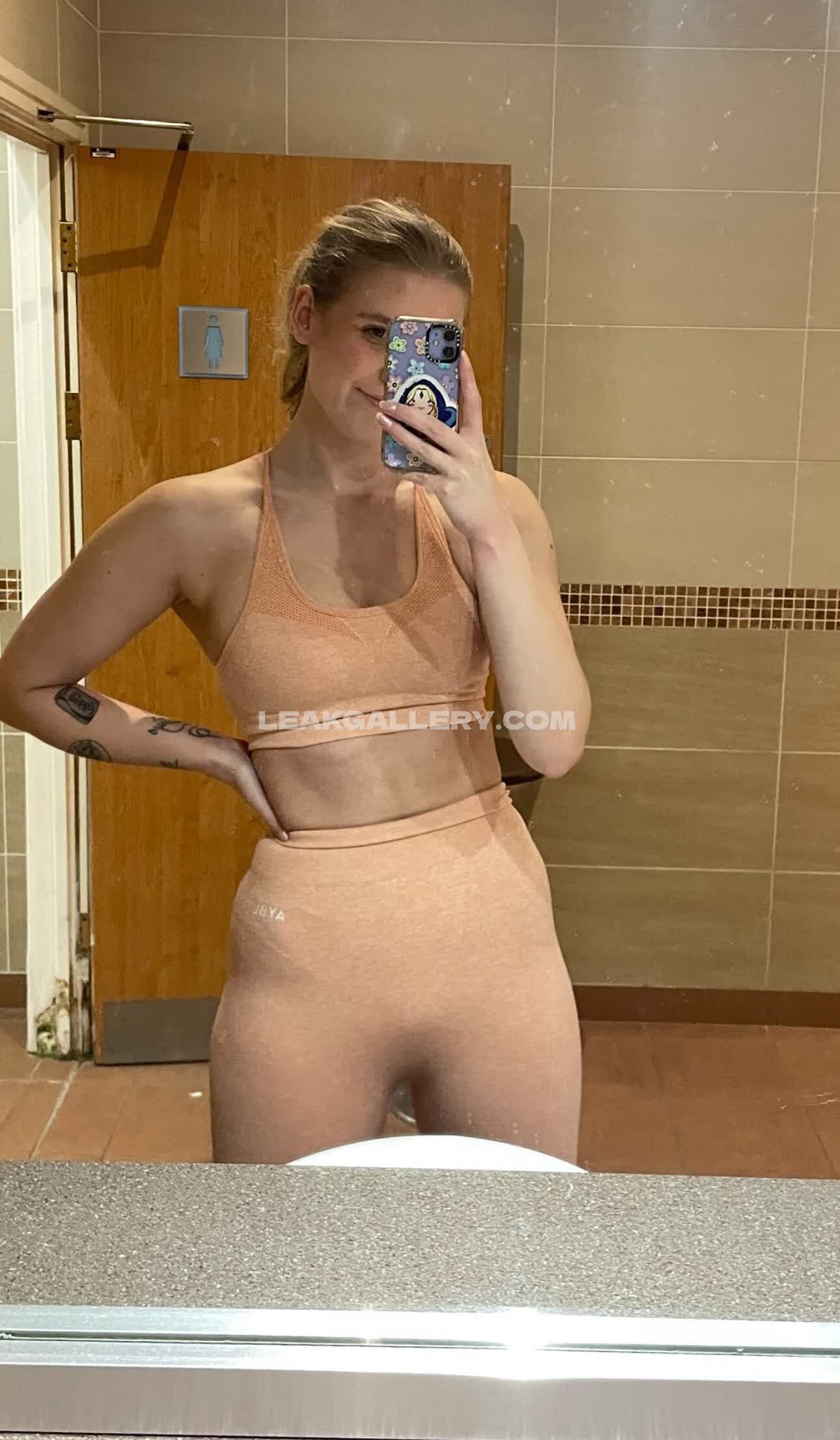 Laraschofield Exclusieve gelekte naaktcontent van OnlyFans #7796226