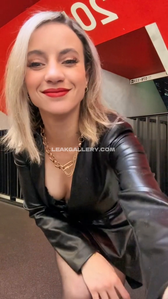 Laurebv Exclusieve gelekte naaktcontent van OnlyFans #7487782