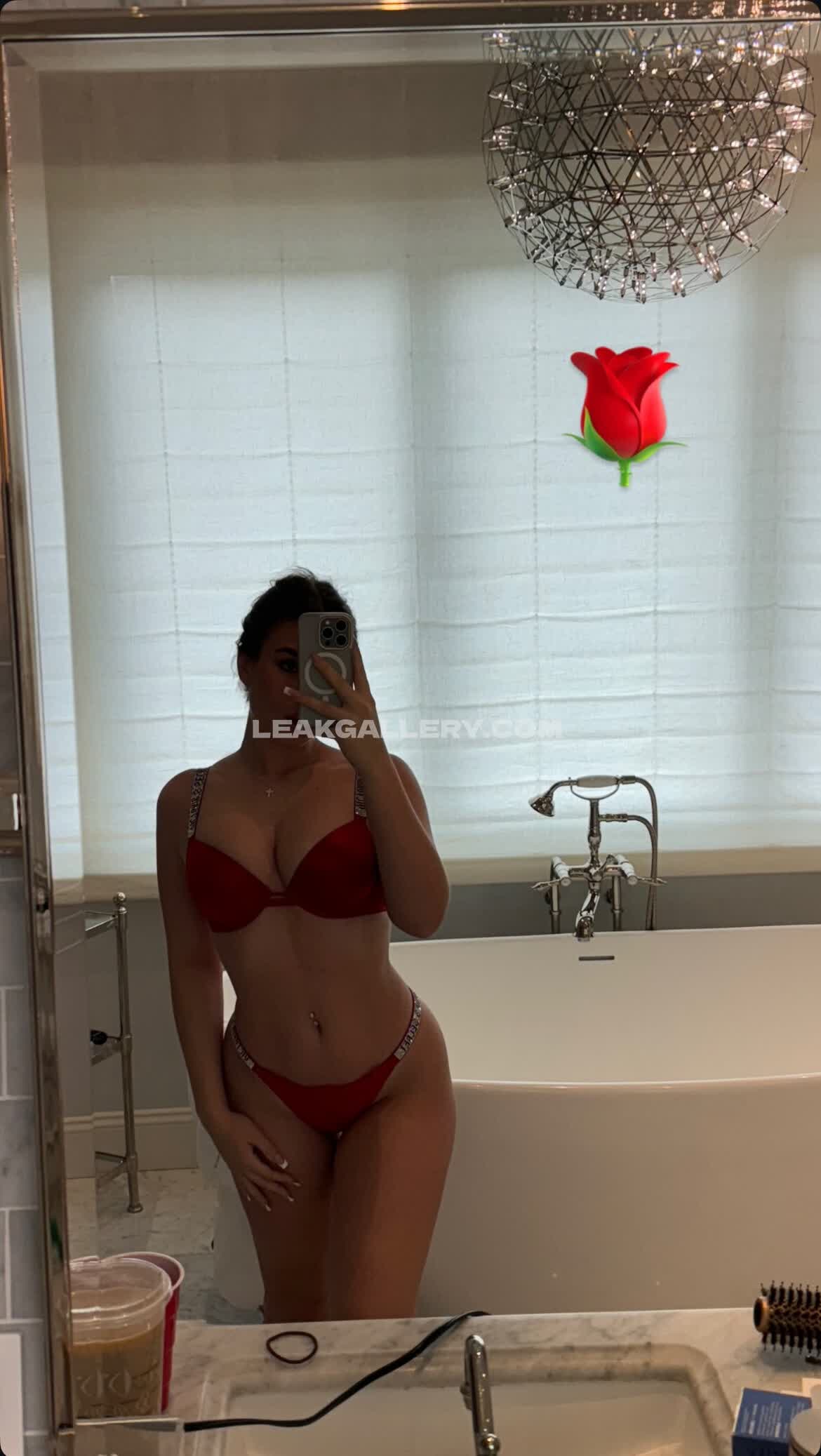 Laurenalexis Exclusive Leaked Nude OnlyFans #7196541