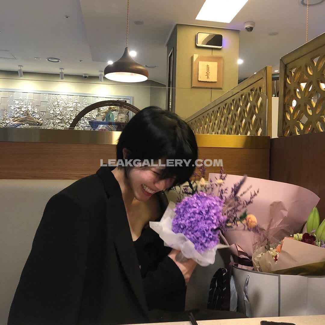 Leehwasi Exclusive Leaked Nude OnlyFans #8043546