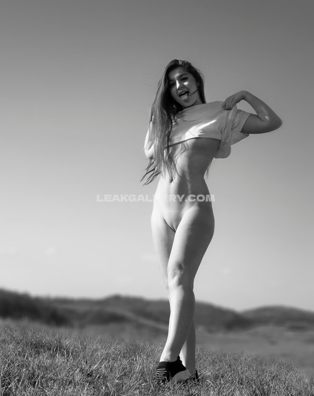 Leisy_lucy Exclusive Leaked Nude OnlyFans #8175033