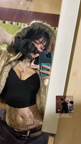 Leptotyphlops_ Tattooed Belly Exposure OnlyFans Video Leaked