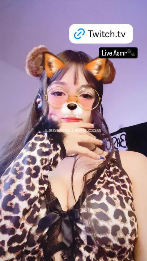 Little OnlyFans Nudi in Esclusiva Trapela #12078178