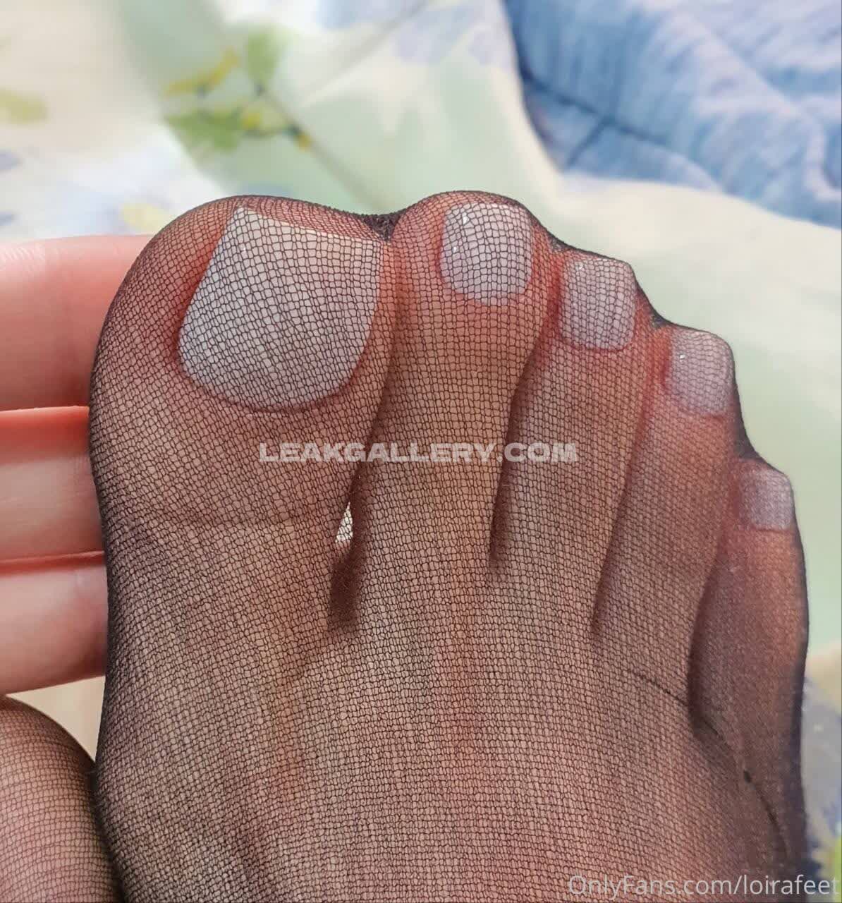 Loirafeet Exclusive Leaked Nude OnlyFans #7878205