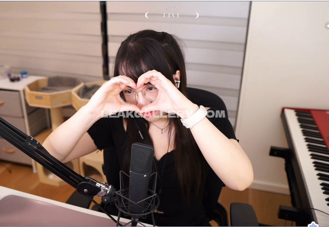 Lolnatsumiii Exclusive Leaked Nude OnlyFans #7792602