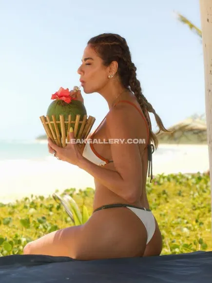 Lucianagimenez Exclusive Leaked Nude OnlyFans #12084068