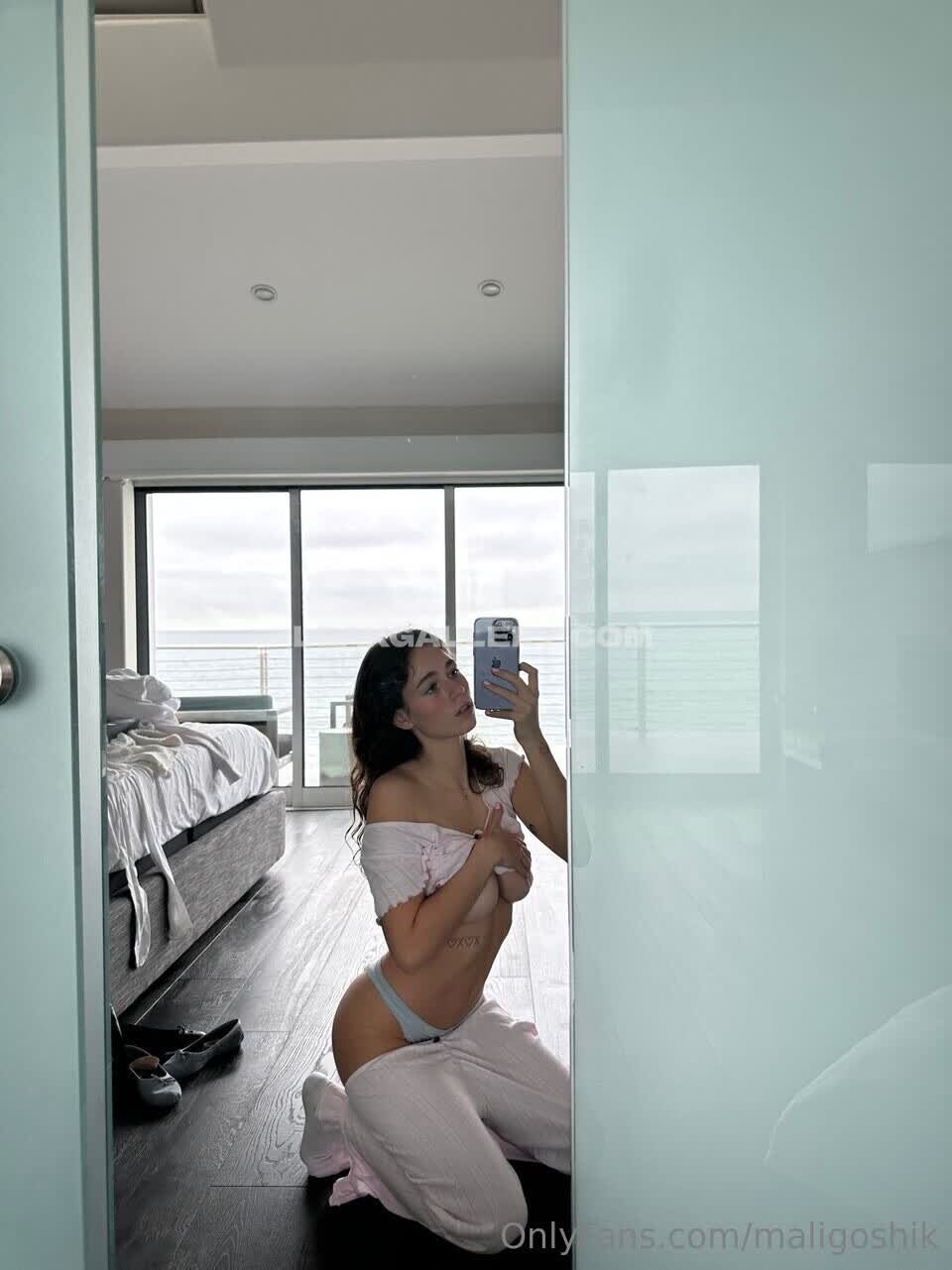 Maligoshik Exclusive Leaked Nude OnlyFans #6001410