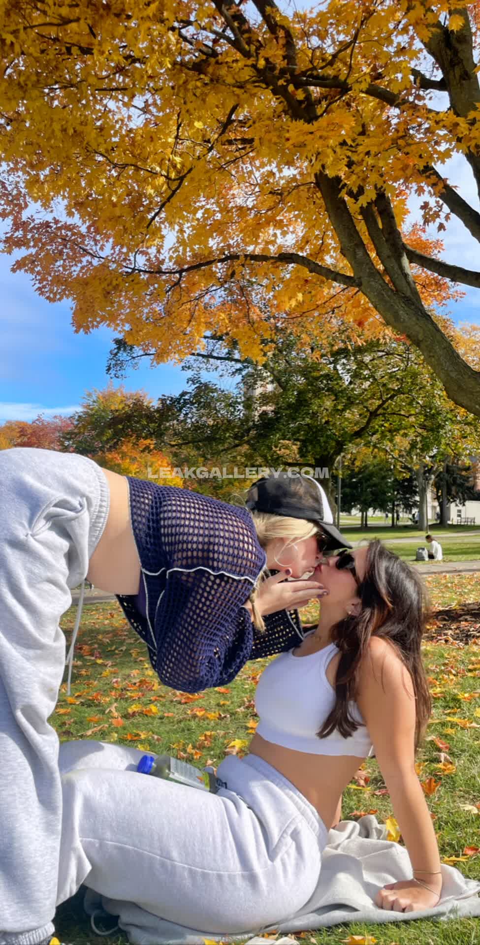 Mckennuhhhhhh2 / mckennuhhhhhh Exclusive Leaked Nude OnlyFans #4090697