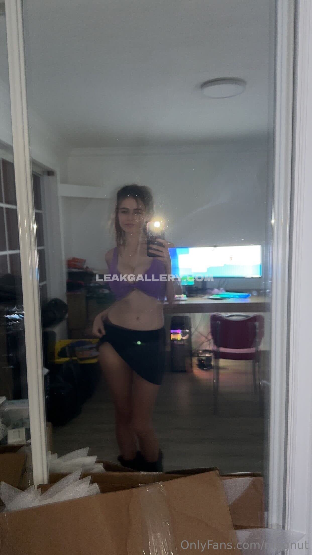 Megnut / meggnut / megnutt Exklusiv geleakte Nacktbilder von OnlyFans #5568759