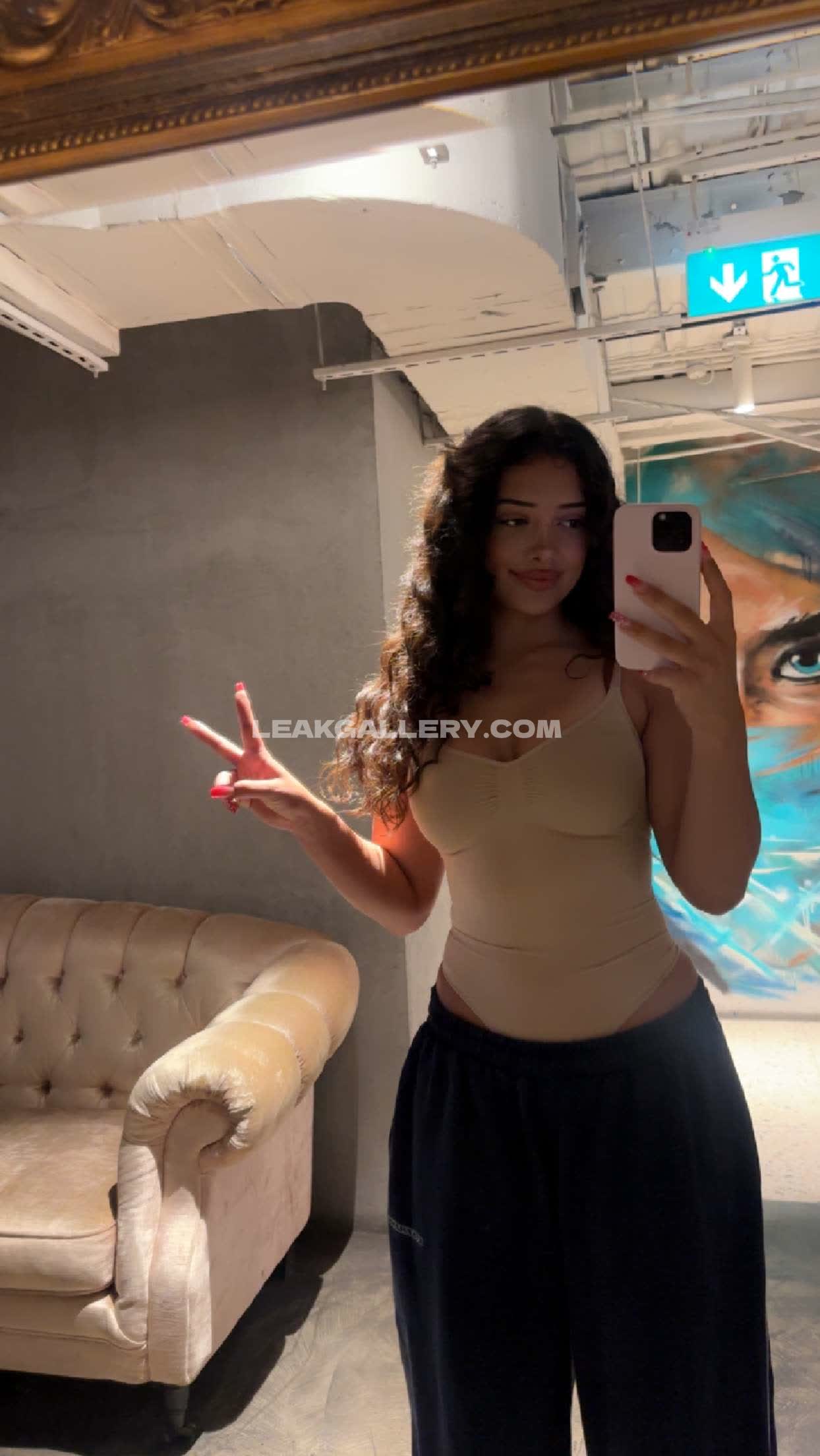 Melimtx Exclusieve gelekte naaktcontent van OnlyFans #7033022