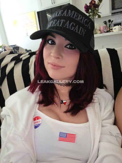 Meloniemac Exclusive Leaked Nude OnlyFans #12083003