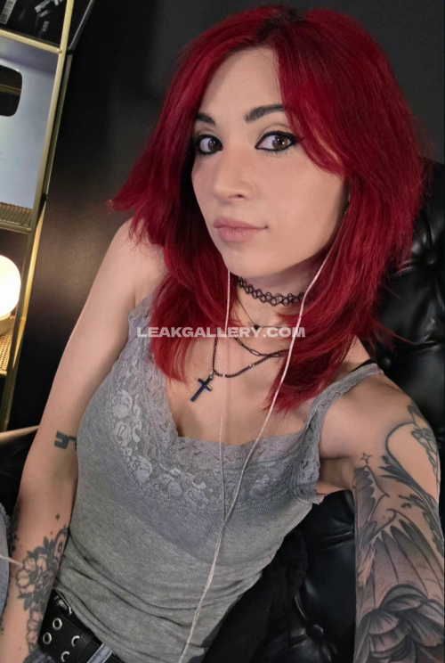 Meloniemac Exclusive Leaked Nude OnlyFans #12083049