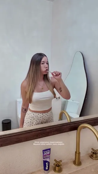 miafitz video thumbnail