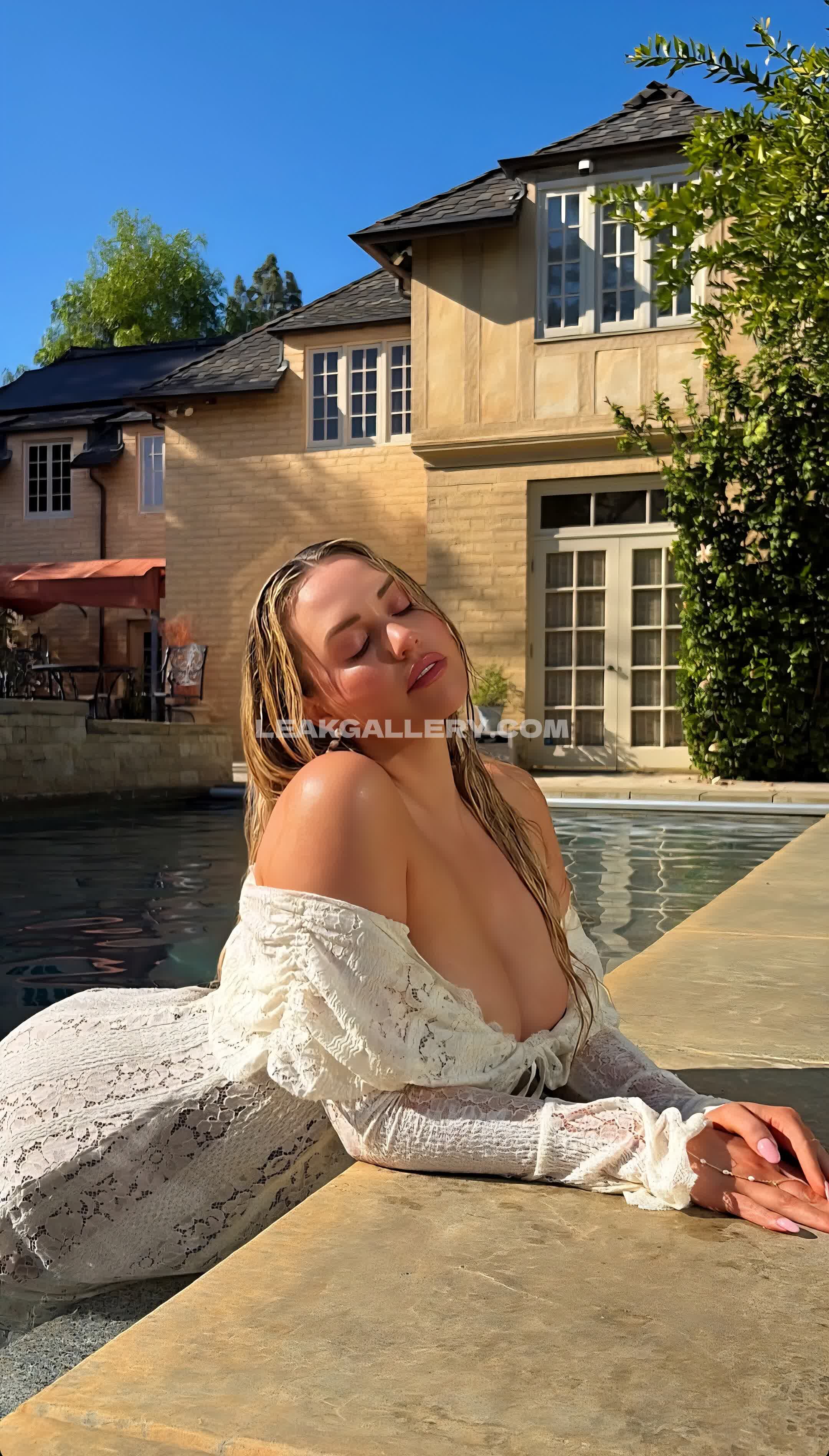 Miamalkova / miamakolva Exclusive Leaked Nude OnlyFans #6985200