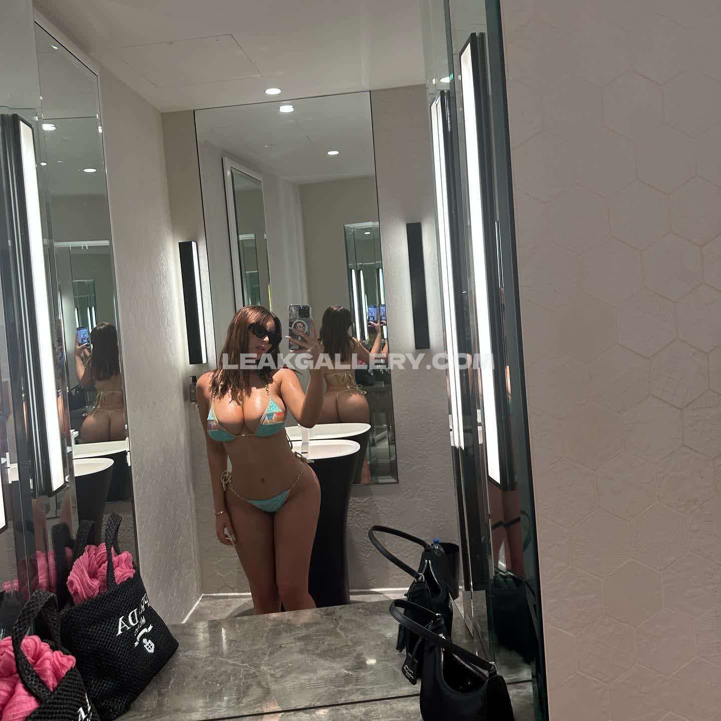 Mikaelatesta / mikaelatestaa Exclusive Leaked Nude OnlyFans #4918463