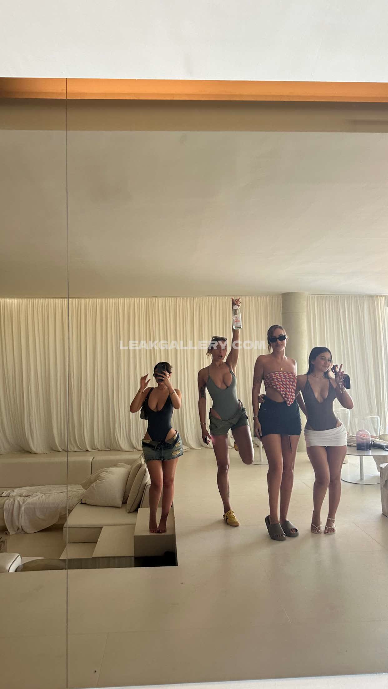 Mikaelatesta / mikaelatestaa Exclusive Leaked Nude OnlyFans #3282264