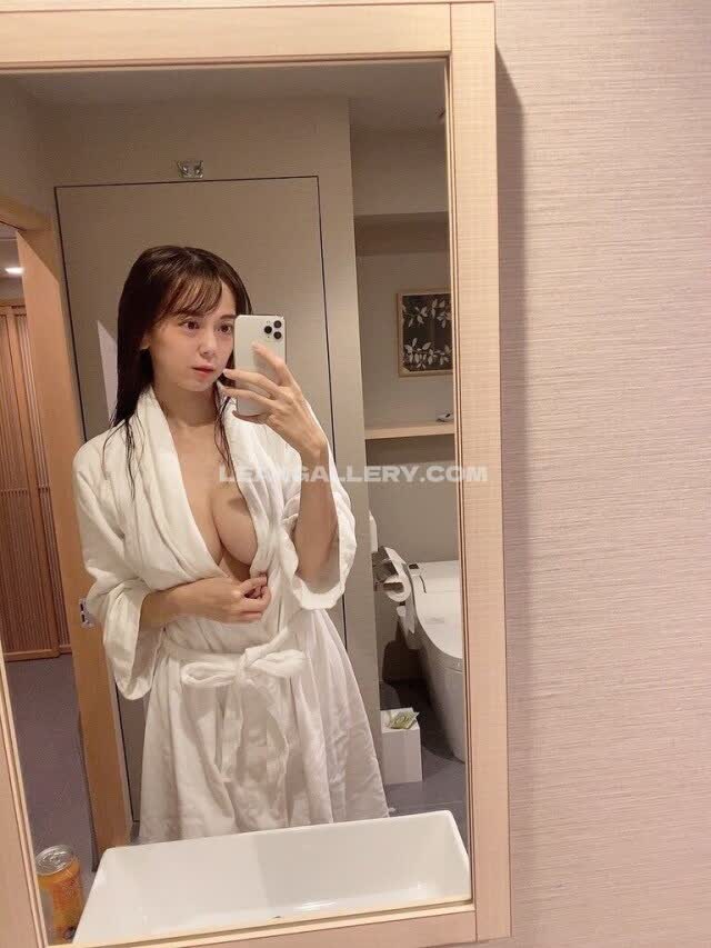 Mikity0o Exclusive Leaked Nude OnlyFans #7978591