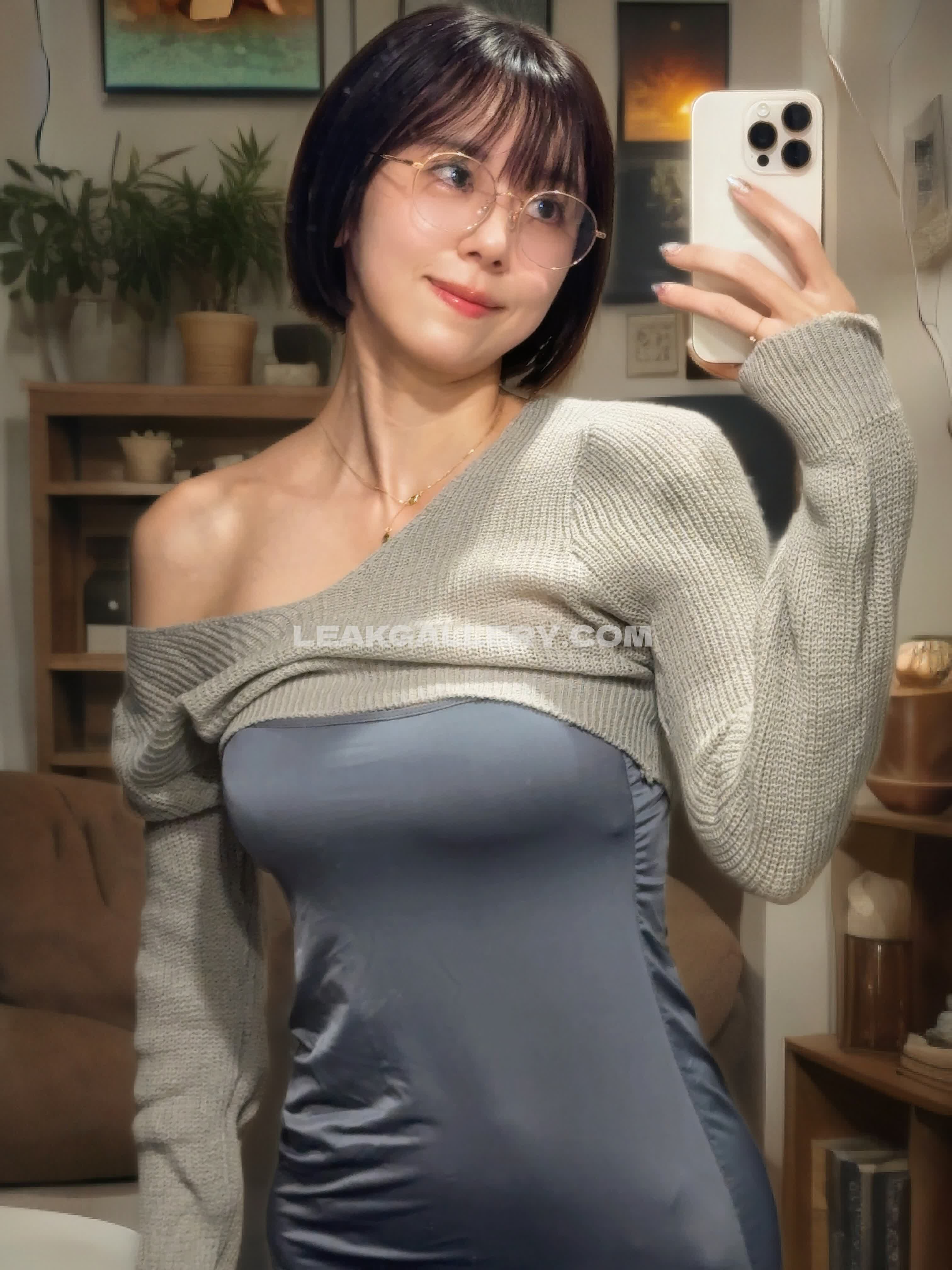 Mikity0o Exclusive Leaked Nude OnlyFans #8079575